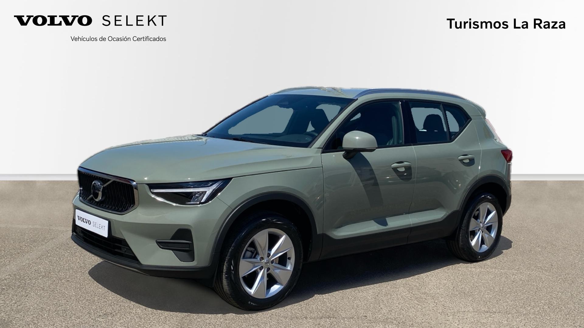 Volvo XC40 2024