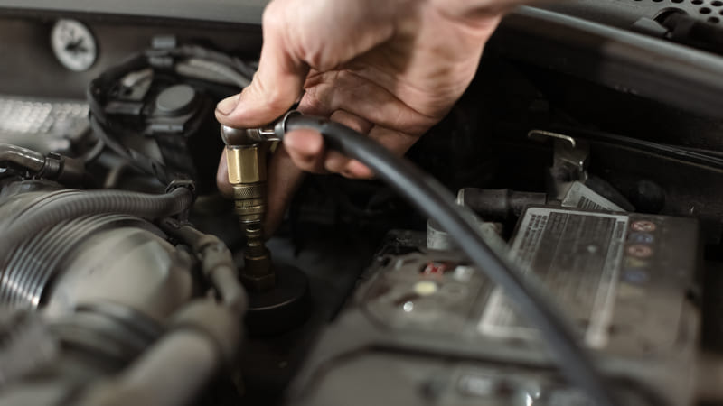 cambiar bujías coche