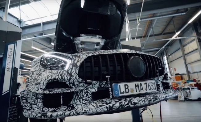 Mercerdes AMG GT R Black Series teaser