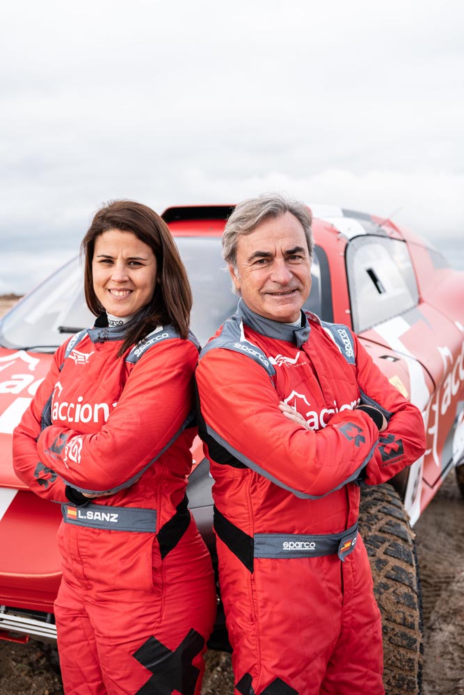 ACCIONA Sainz XE Team carlos y laia