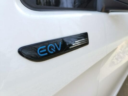 Mercedes EQV 300 logo