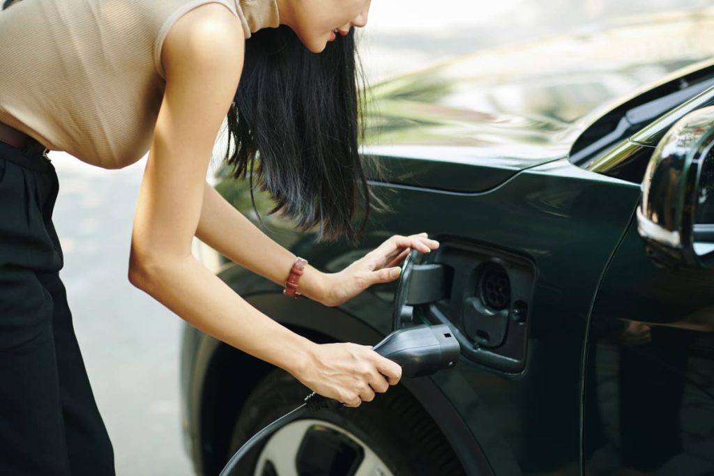 consumo coche h&iacute;brido