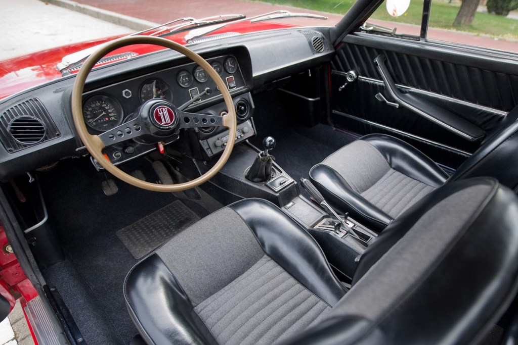 SEAT 124 Sport