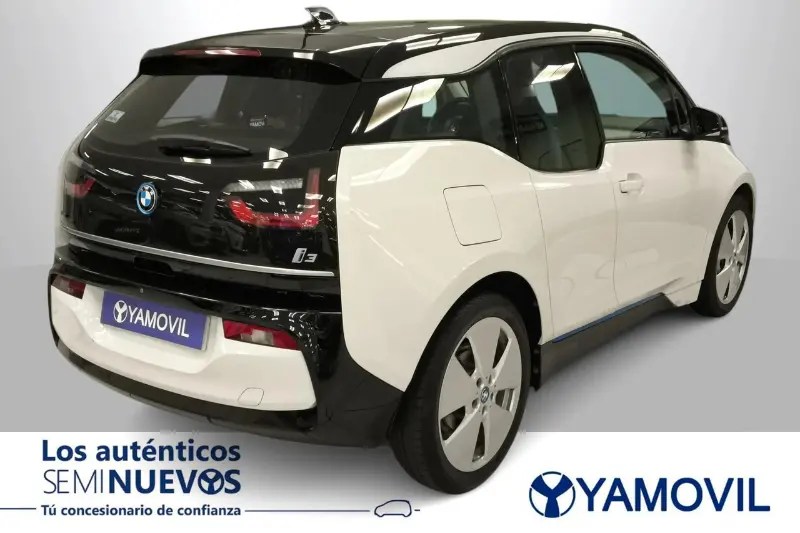Parte trasera de BMW i3