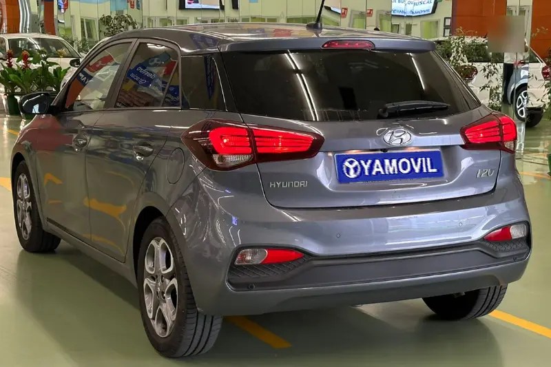 Coche pequeño Hyundai i20 de ocasión