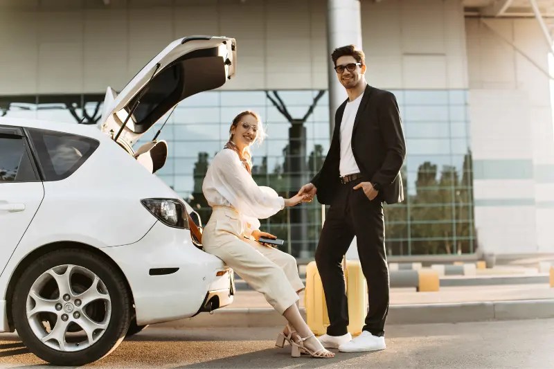 Comprar coches de renting equipados