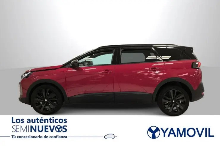 Coche SUV Peugeot 5008 de ocasión con maletero grande