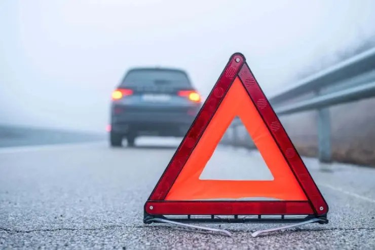 Triángulos de emergencia para tu seguridad